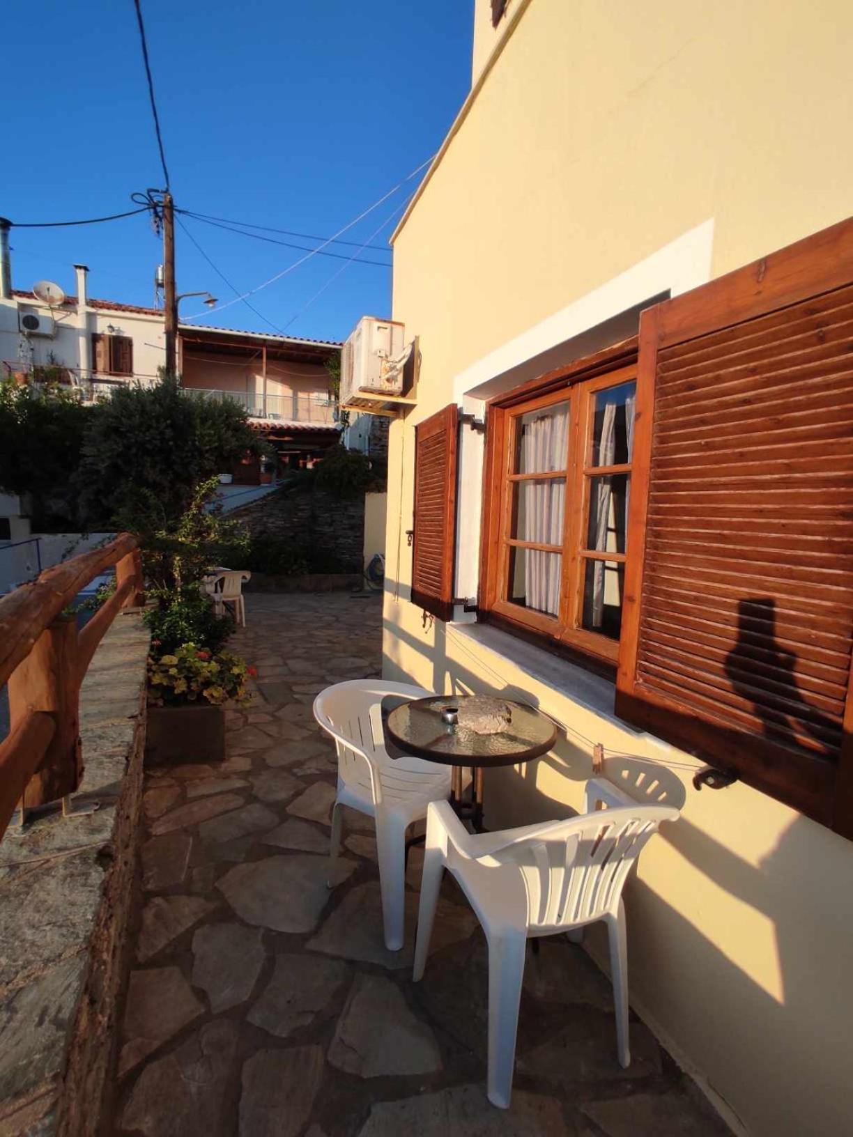 Apartmán Politis Sudios Batsíon Exteriér fotografie