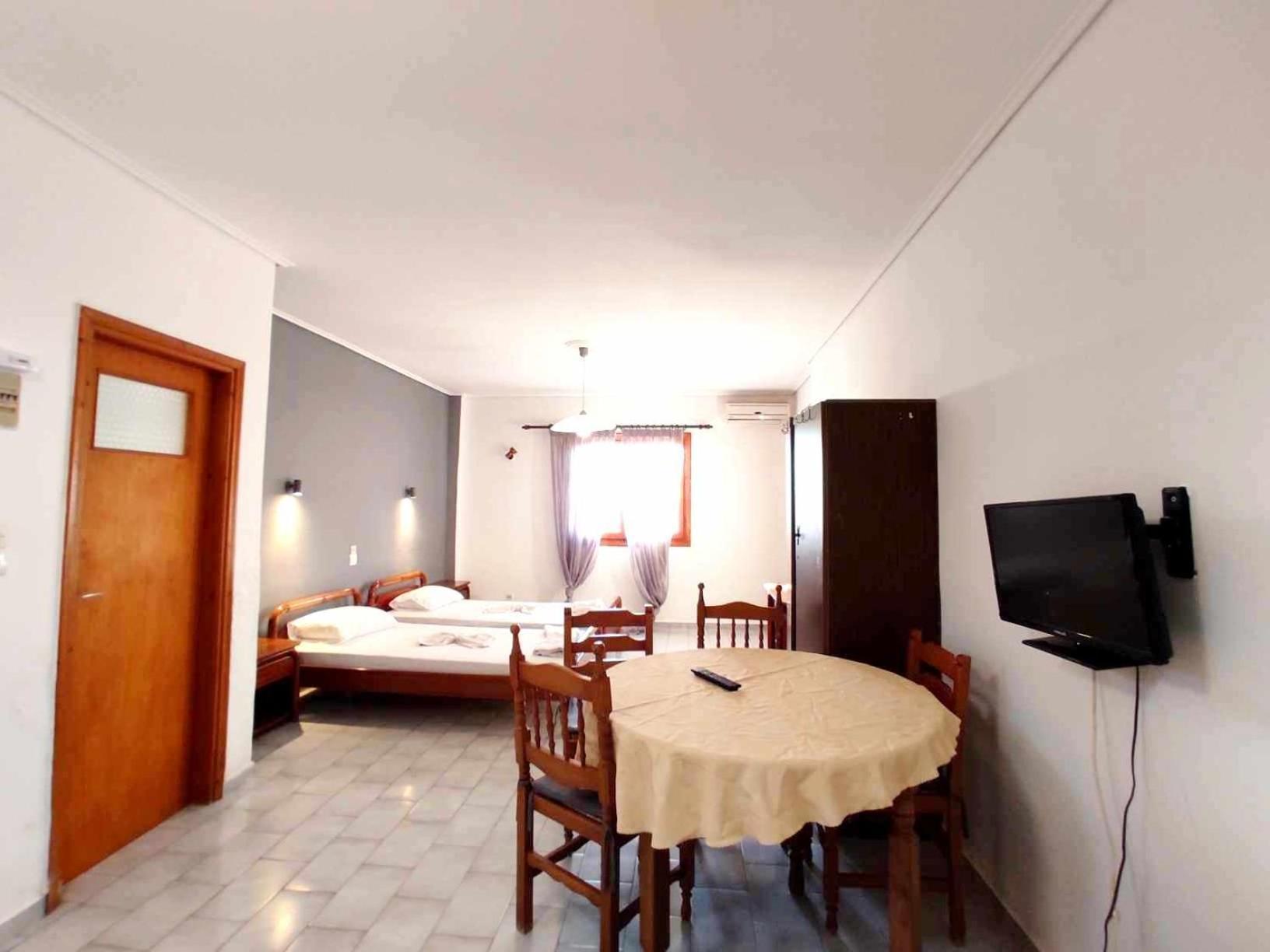 Apartmán Politis Sudios Batsíon Exteriér fotografie