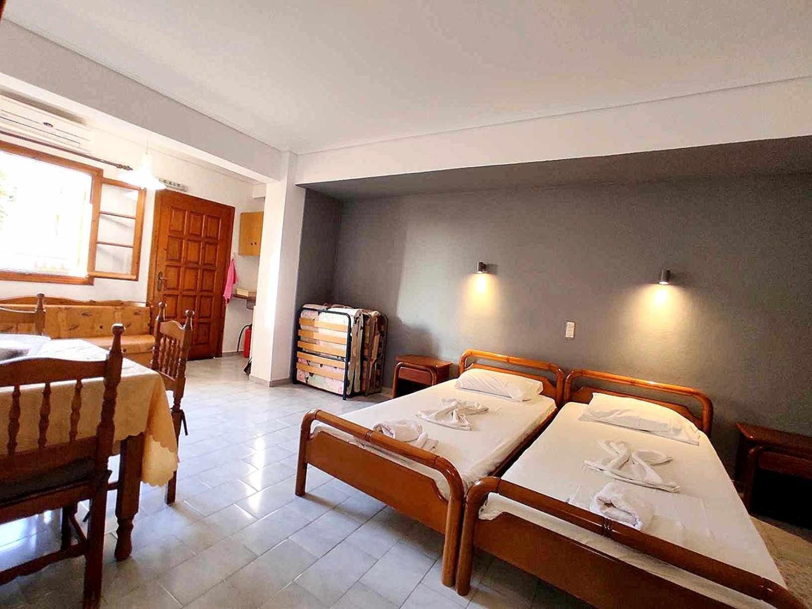 Apartmán Politis Sudios Batsíon Exteriér fotografie